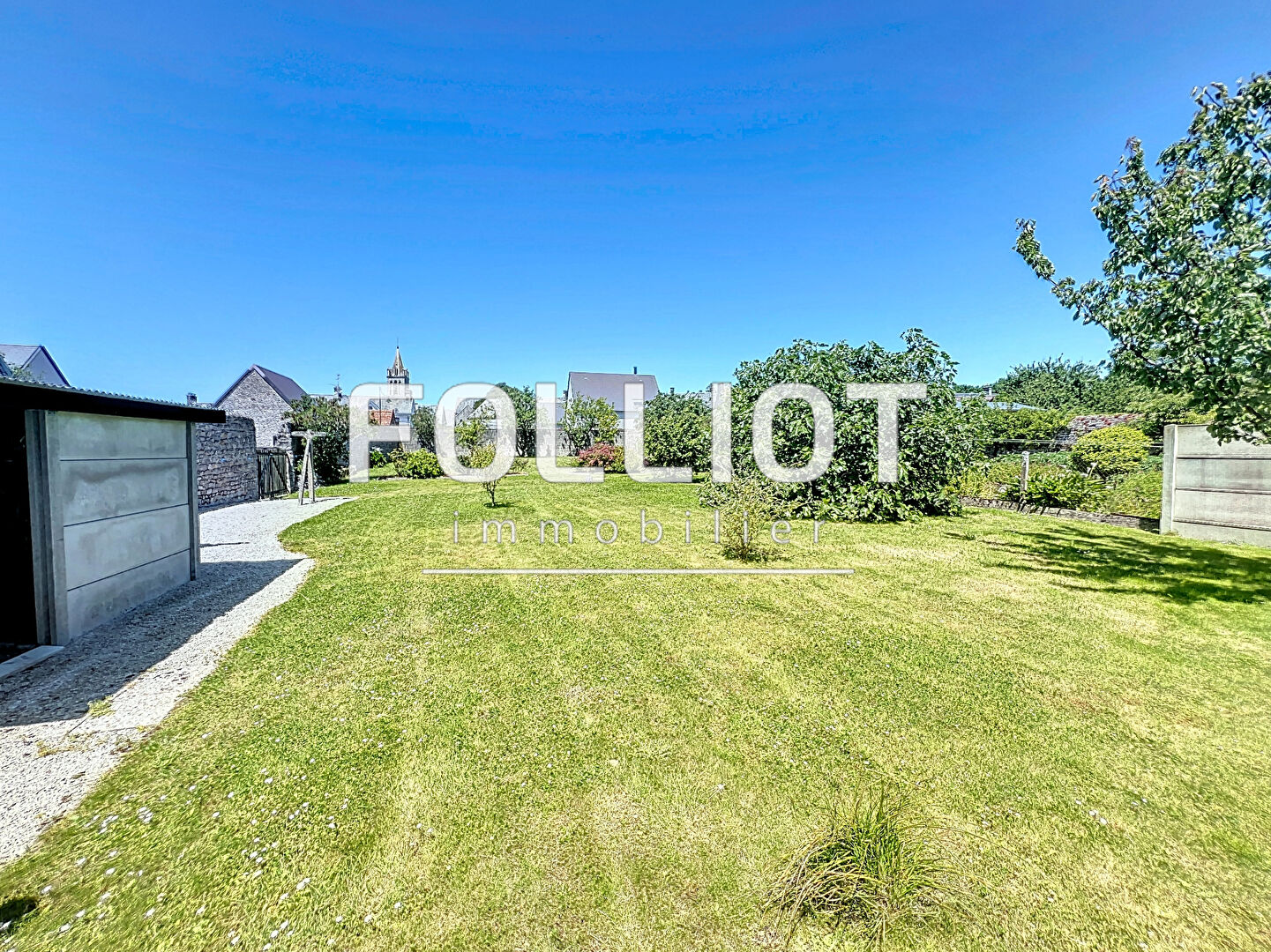 Photo Maison de 7 pièces avec jardin à vendre à Hauteville sur Mer 1km de la plage image 2/6