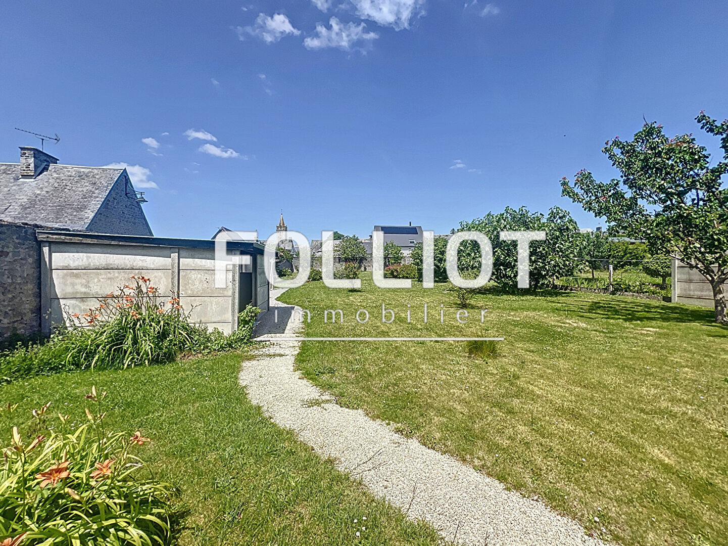 Photo Maison de 7 pièces avec jardin à vendre à Hauteville sur Mer 1km de la plage image 3/6