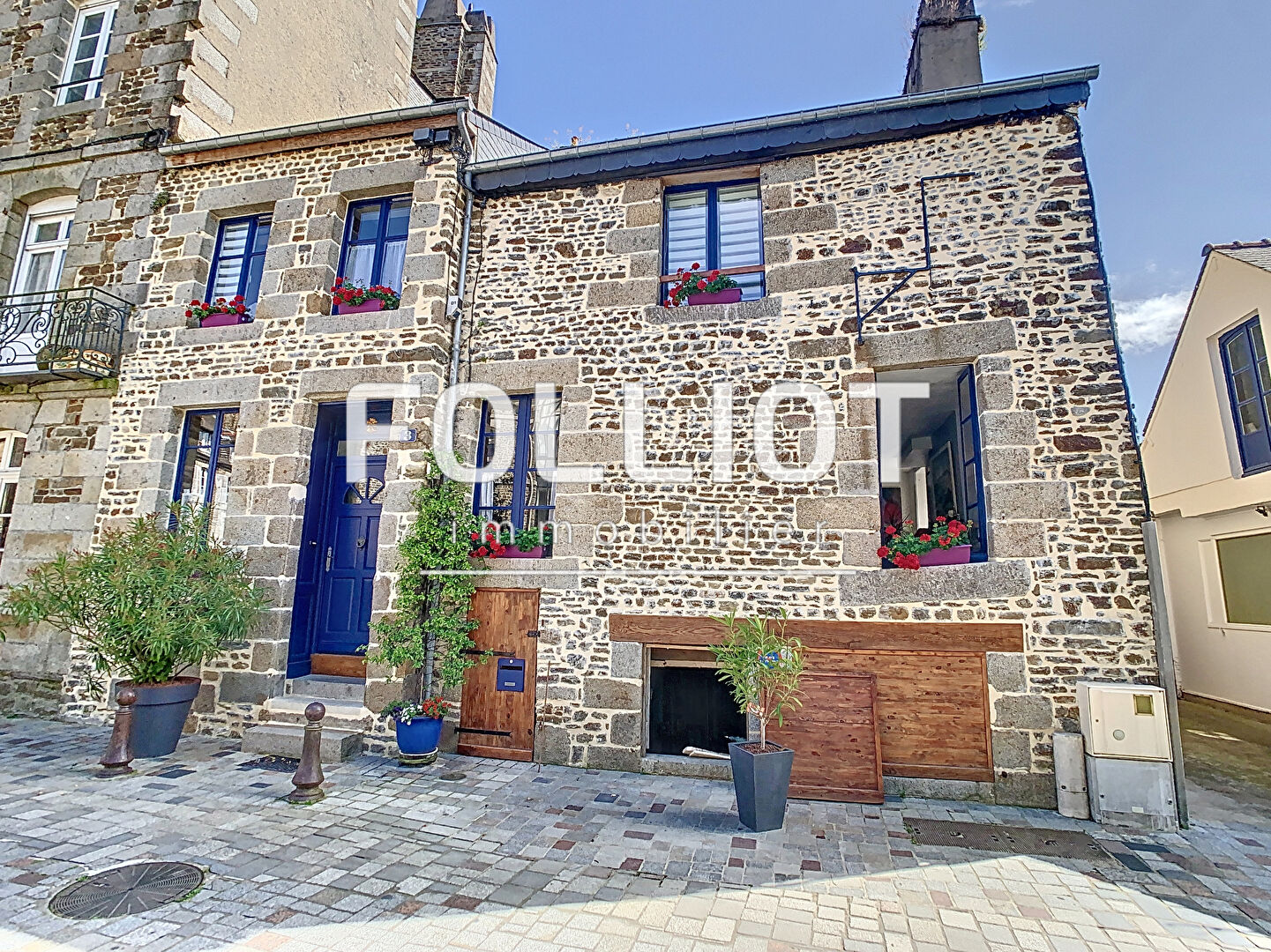 A Vendre Maison Fougères 6 pièce(s) 103.25 m2