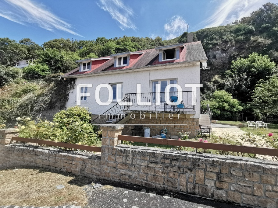 Photo Maison à vendre à JULLOUVILLE avec VUE MER - image 2/6