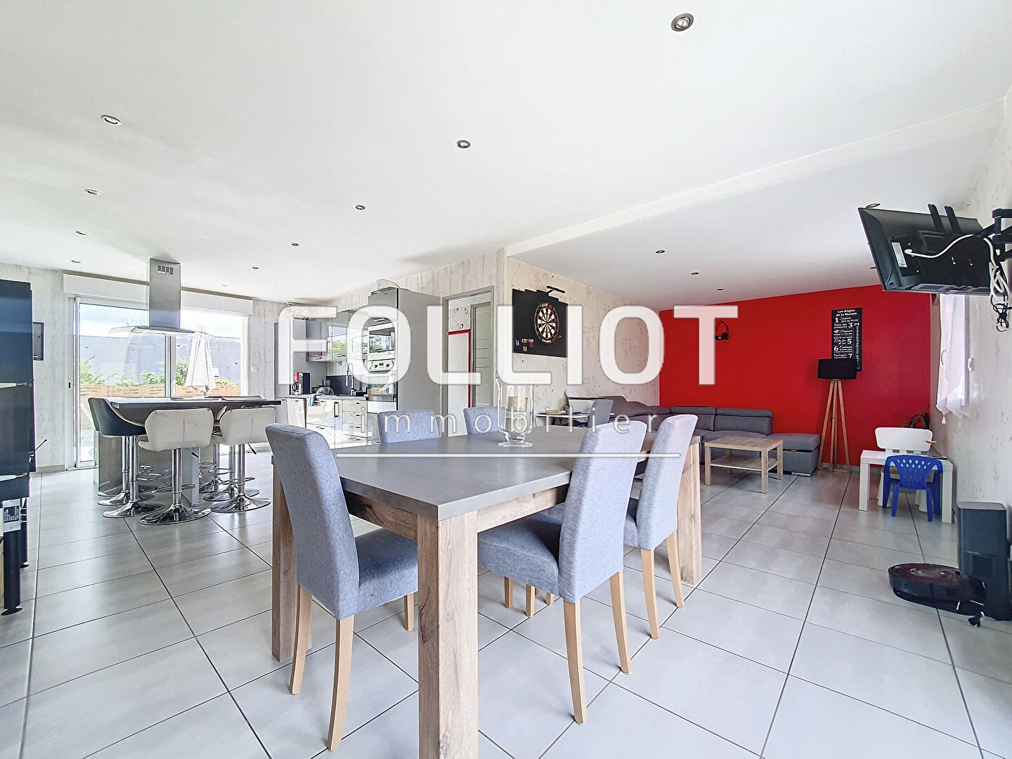 Photo A VENDRE - Maison  lumineuse - 102 m² - MONTSENELLE image 4/6
