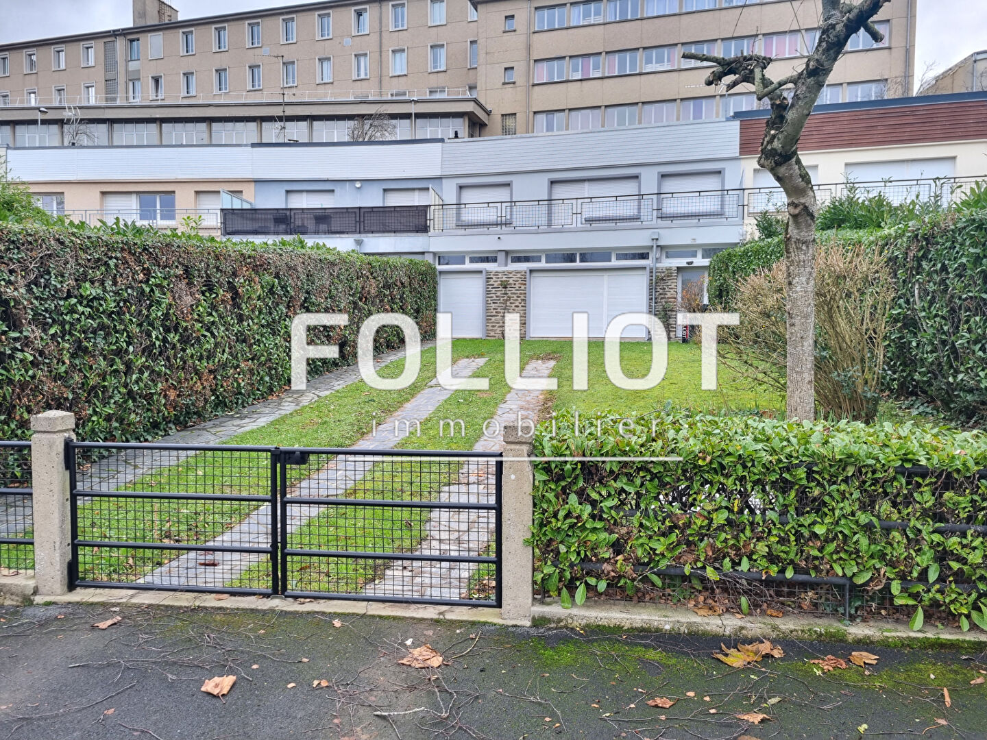 Agence immobilière de CABINET FOLLIOT - SAINT LÔ