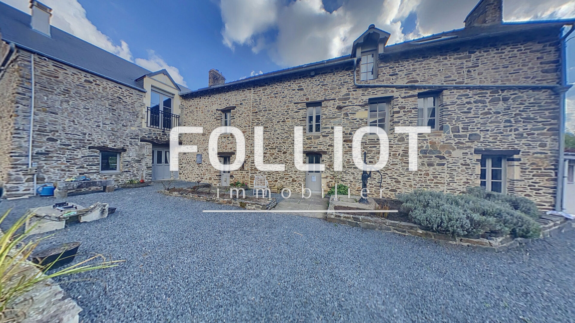 Agence immobilière de 
 CABINET FOLLIOT - Cabinet FOLLIOT - Thury-Harcourt 
