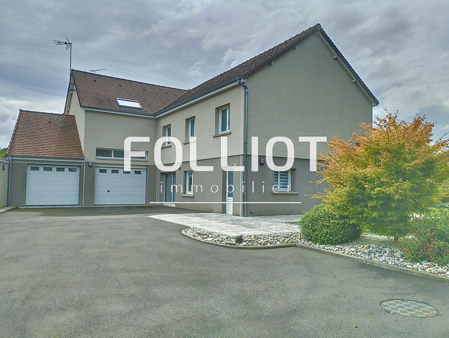 Agence immobilière de CABINET FOLLIOT - SAINT LÔ