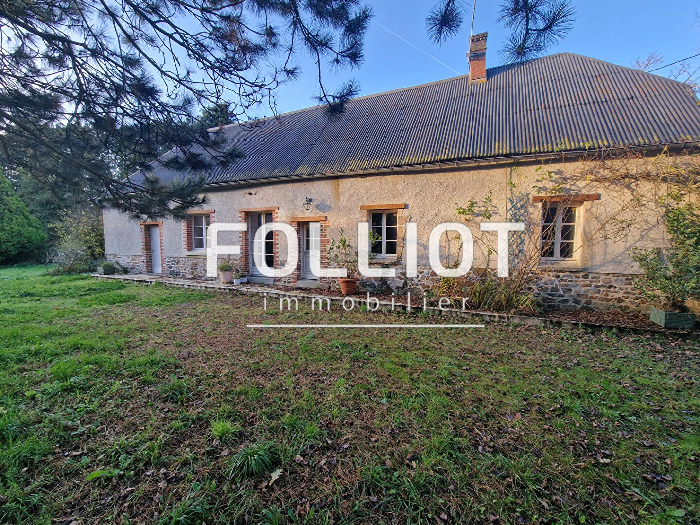 Agence immobilière de CABINET FOLLIOT - Cabinet FOLLIOT - PERIERS