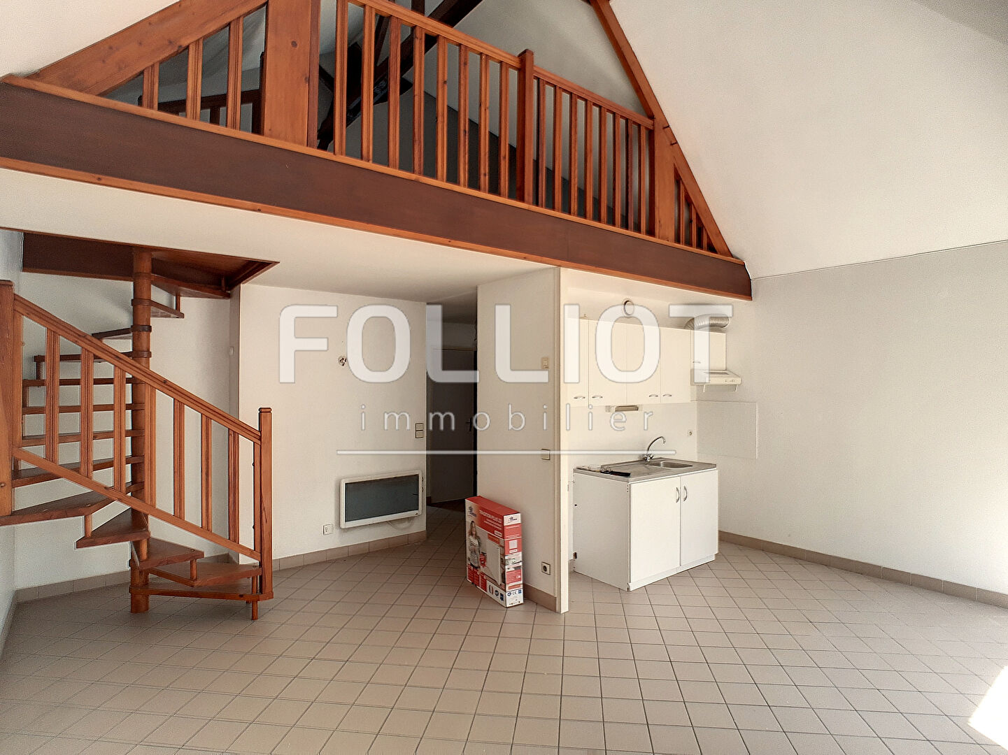 Agence immobilière de CABINET FOLLIOT - VILLEDIEU LES POELES