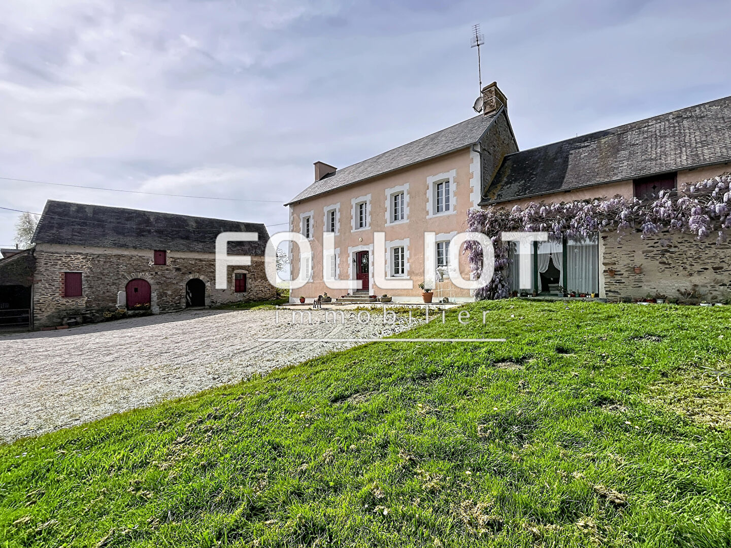 Agence immobilière de CABINET FOLLIOT - SAINT LÔ
