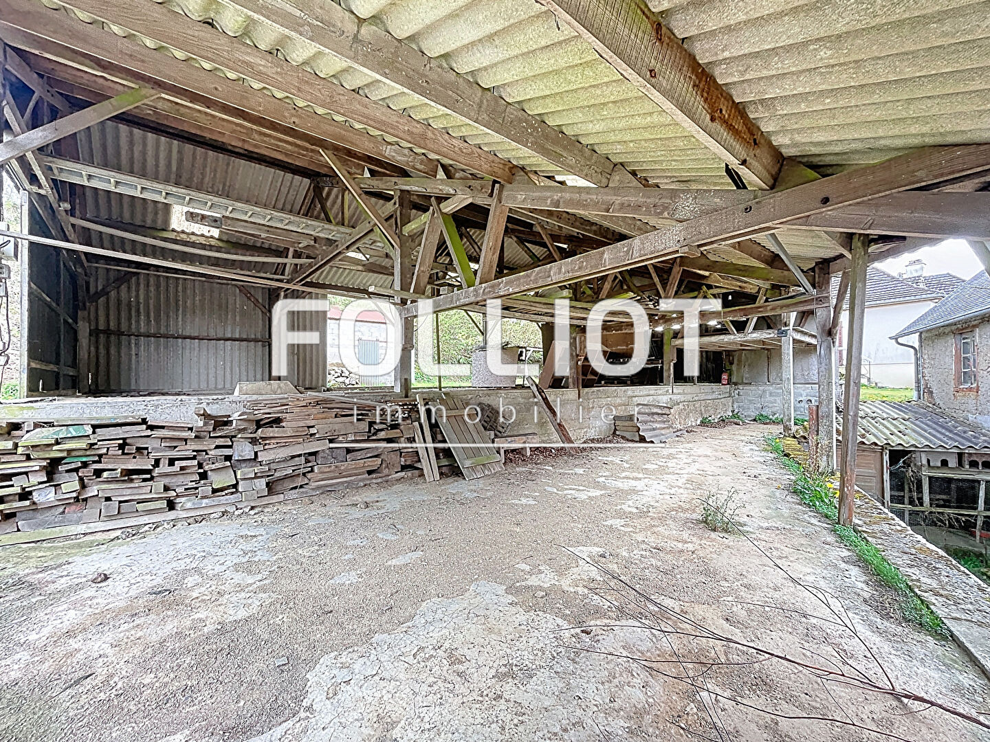Photo A VENDRE Bâtiment et une maison à rénovée image 5/6