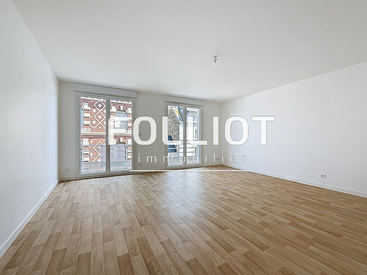 Photo A vendre au coeur de CARTERET Appartement 3 pièces avec combles aménageables image 3/6