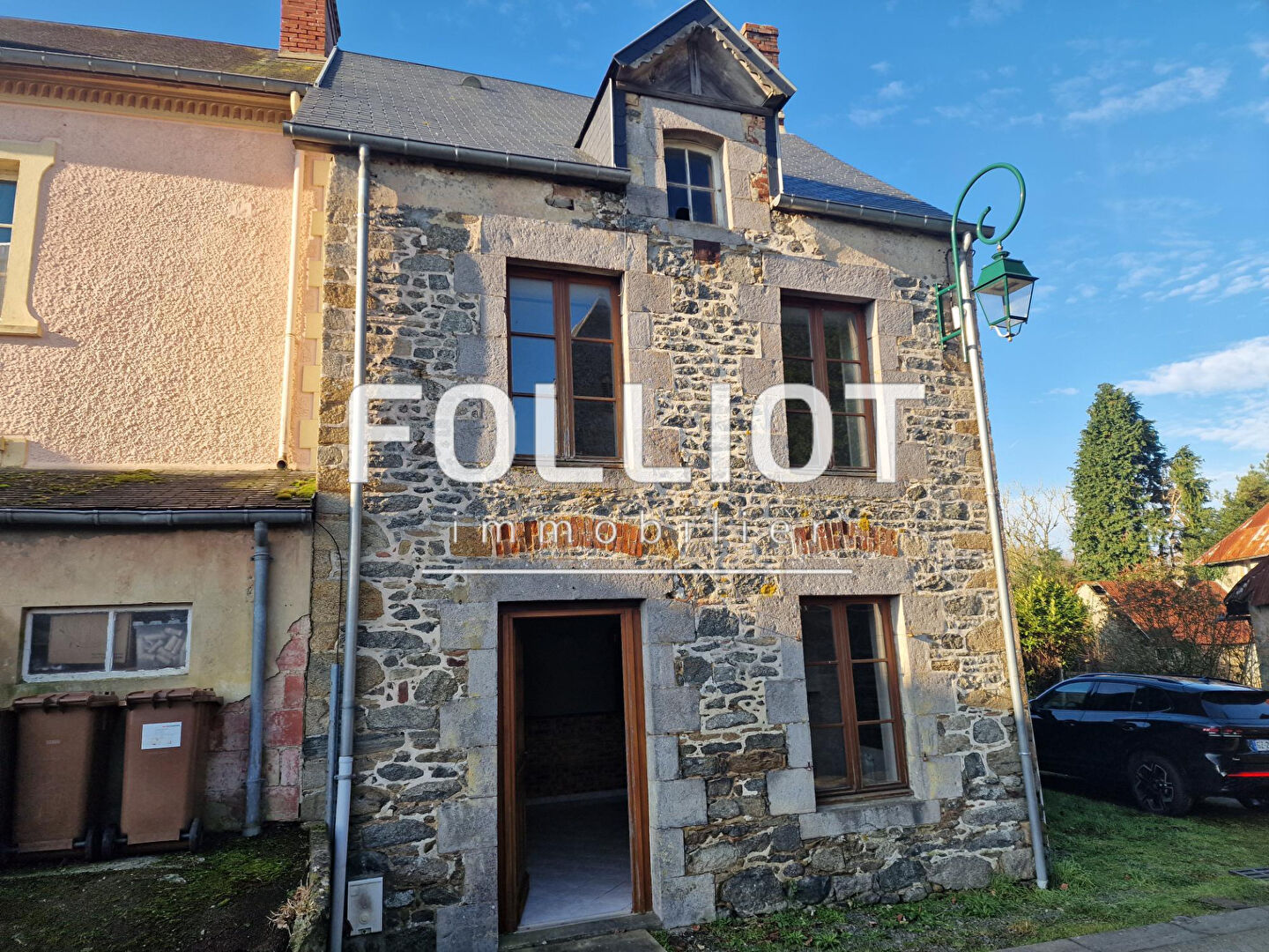 Agence immobilière de CABINET FOLLIOT - Cabinet FOLLIOT - PERIERS