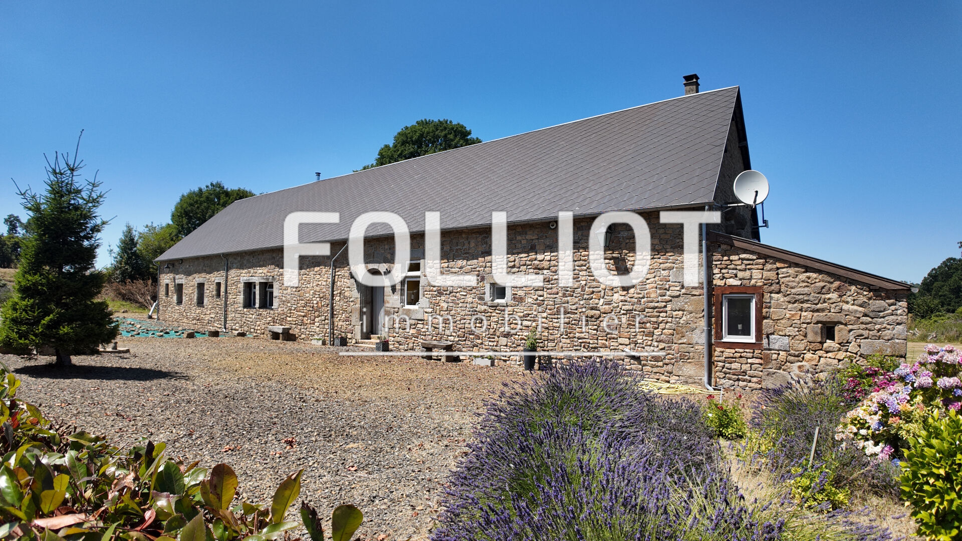 A VENDRE Maison Le Luot 237 m²