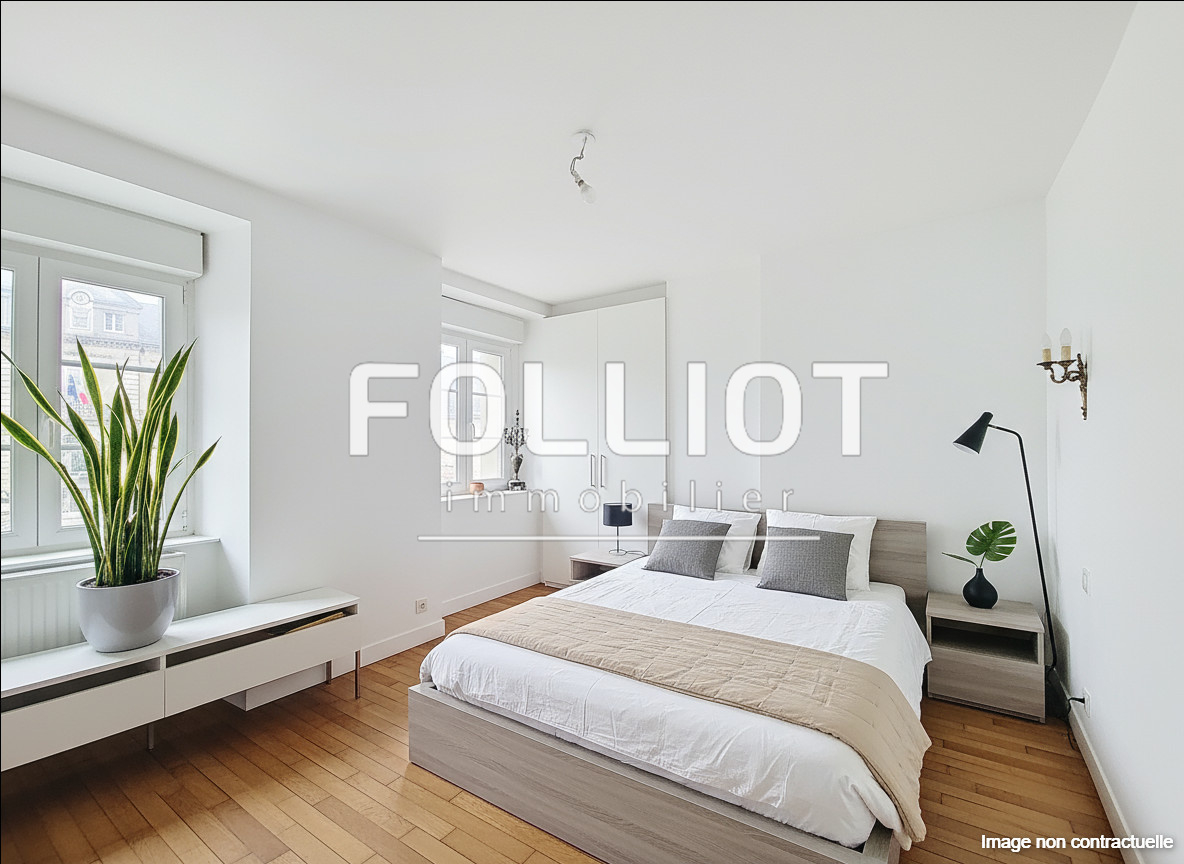 Photo A VENDRE Immeuble commercial avec logement Avranches centre image 6/6