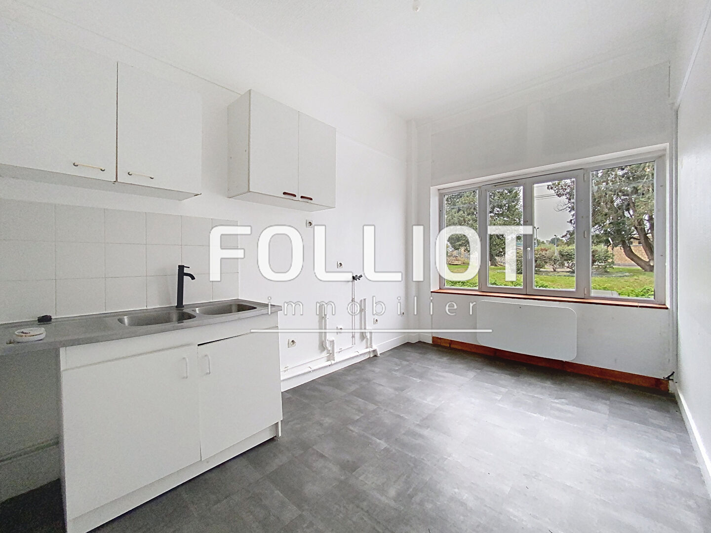 Photo A LOUER - Appartement Folligny 3 pièce(s) 68.29 m2 image 1/6