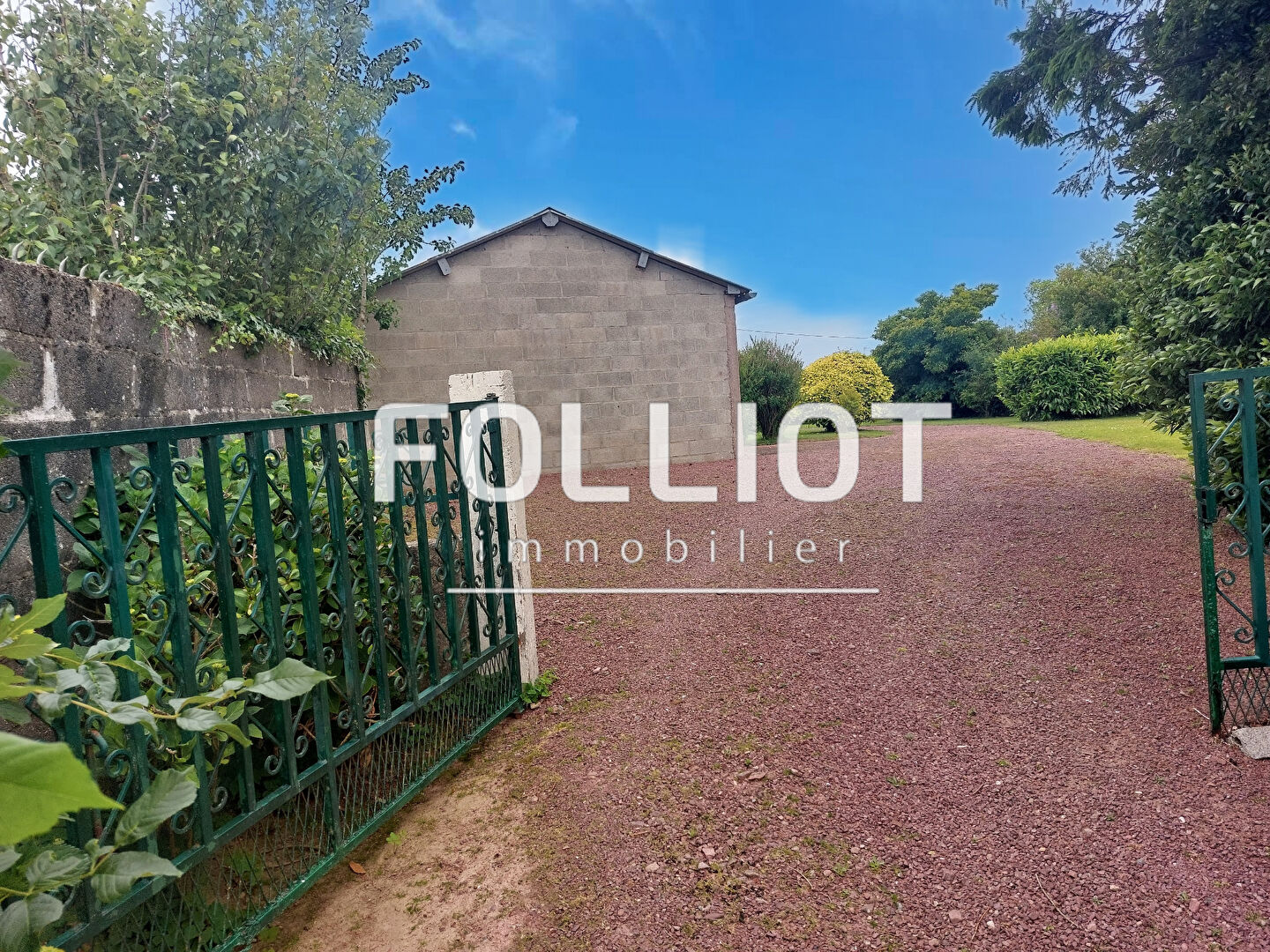 Photo Maison à vendre à Périers - 7 pièces, 5 chambres, 213 000 image 4/6