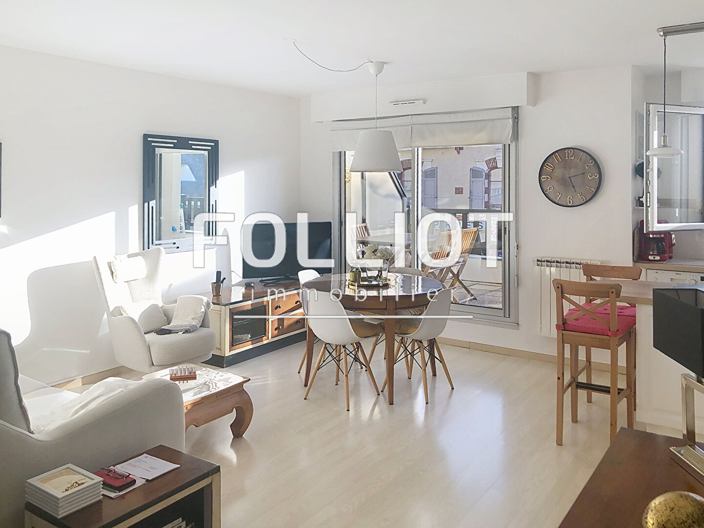 Agence immobilière de CABINET FOLLIOT - Douvres Immobilier