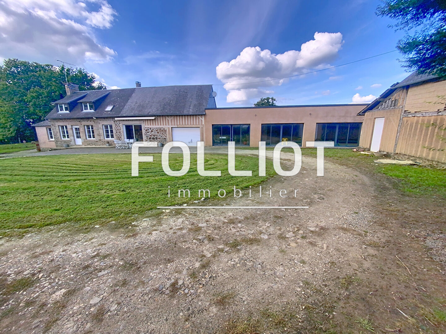 A VENDRE Maison Mortain Bocage 7 pièces 132 m²