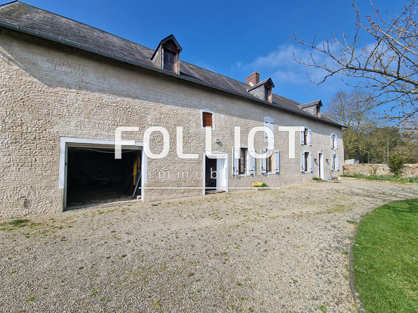 Agence immobilière de CABINET FOLLIOT - Cabinet FOLLIOT - PERIERS