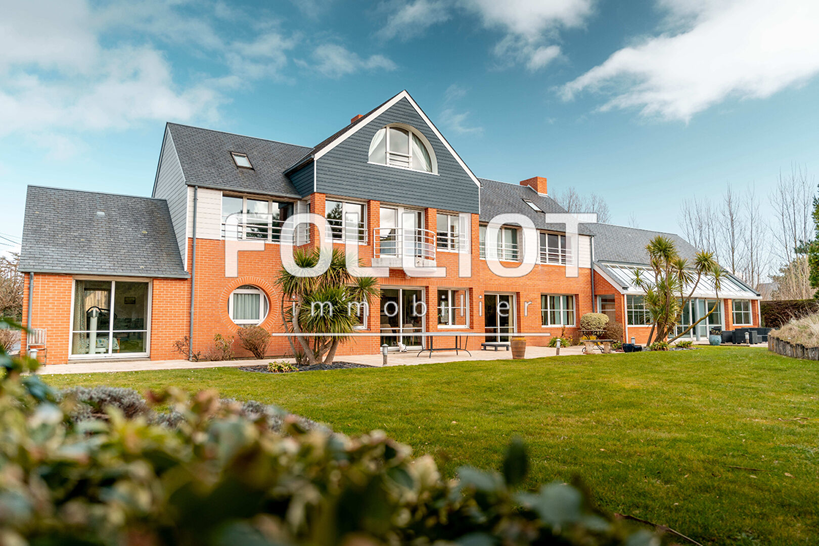 Agence immobilière de CABINET FOLLIOT - AGON-COUTAINVILLE