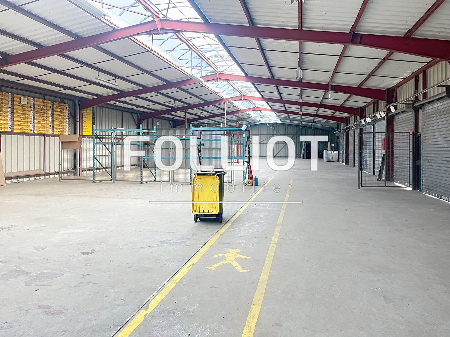 Photo Entrepôt / local industriel Canisy image 2/6