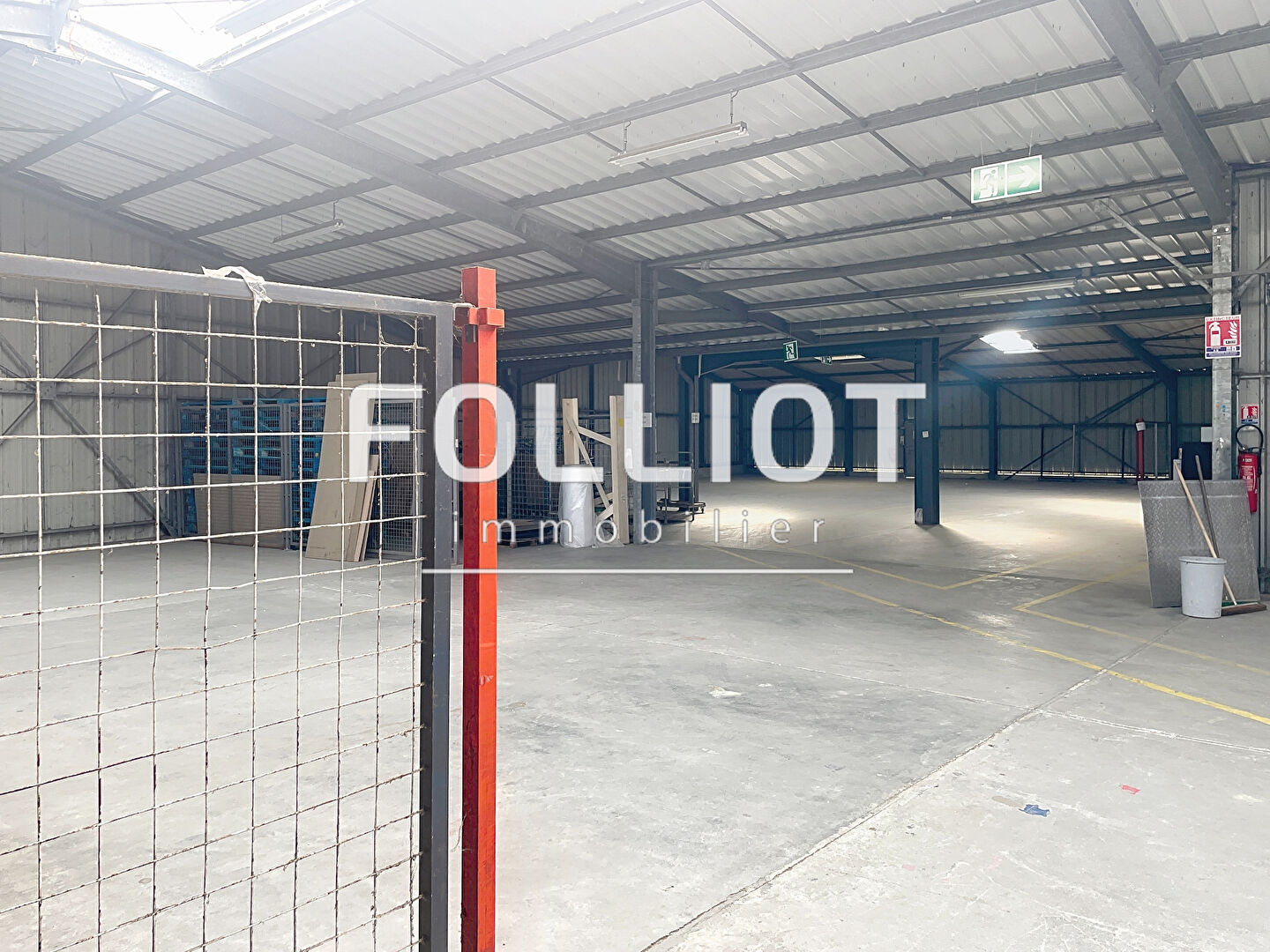 Photo Entrepôt / local industriel Canisy image 4/6