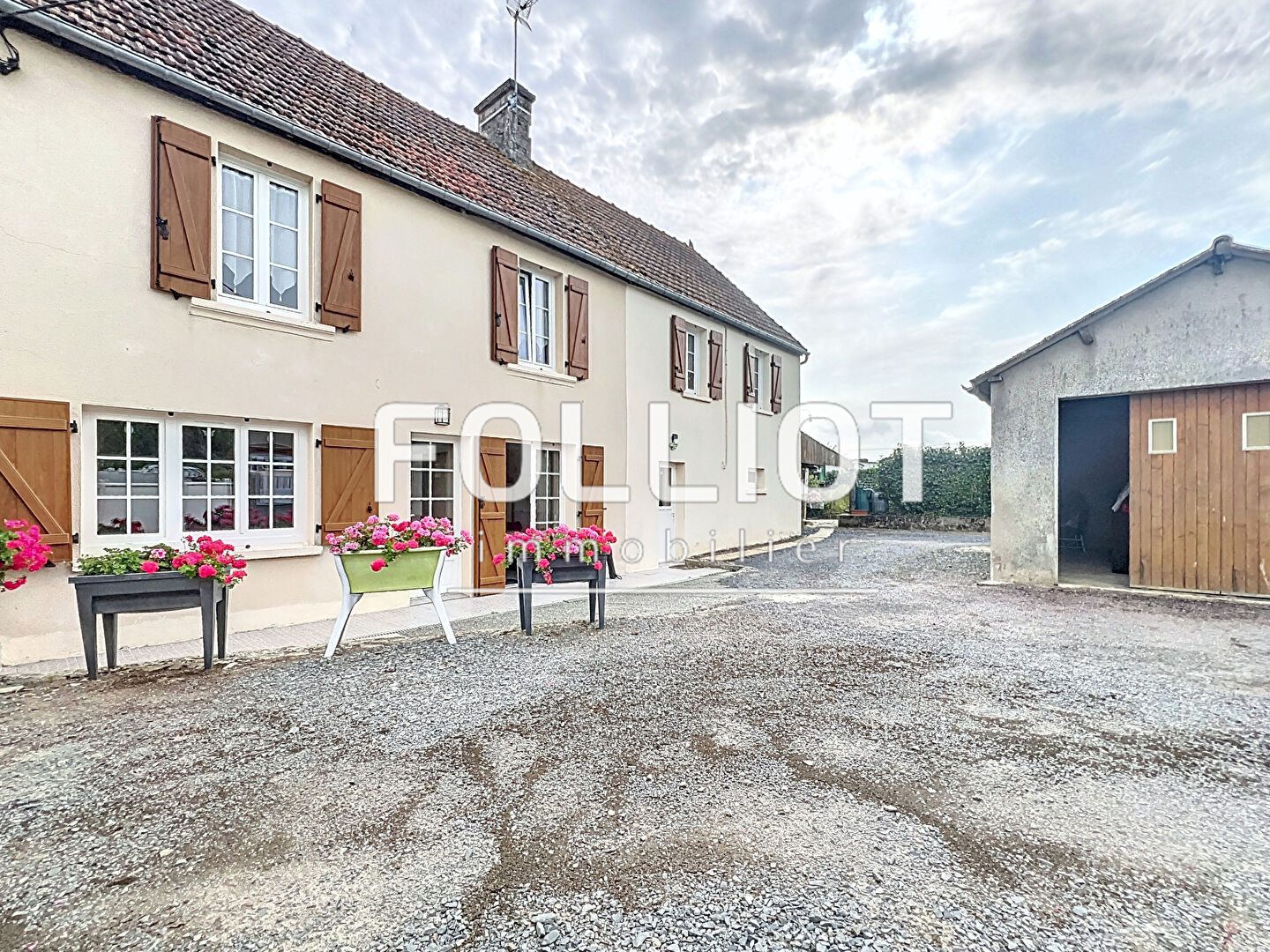Agence immobilière de CABINET FOLLIOT - Cabinet FOLLIOT - VILLERS BOCAGE