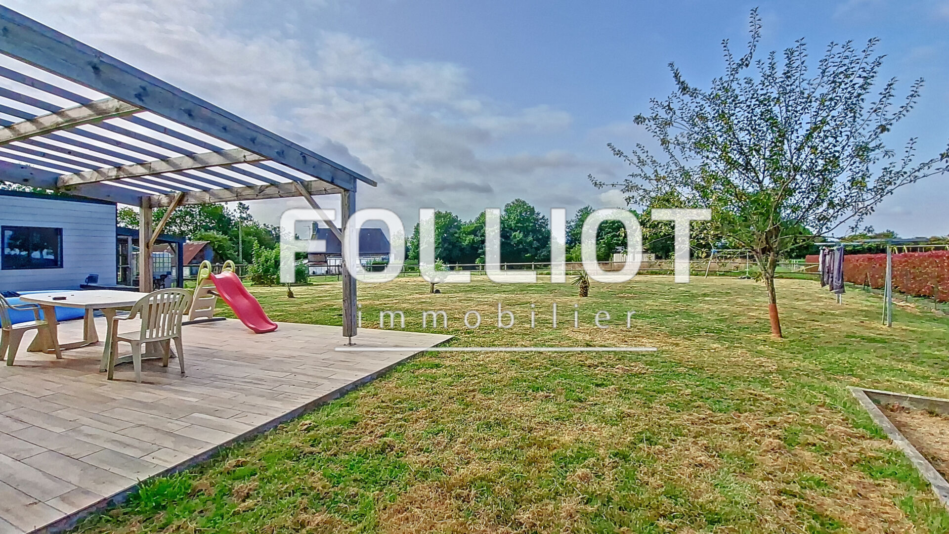 Agence immobilière de CABINET FOLLIOT - VILLEDIEU LES POELES