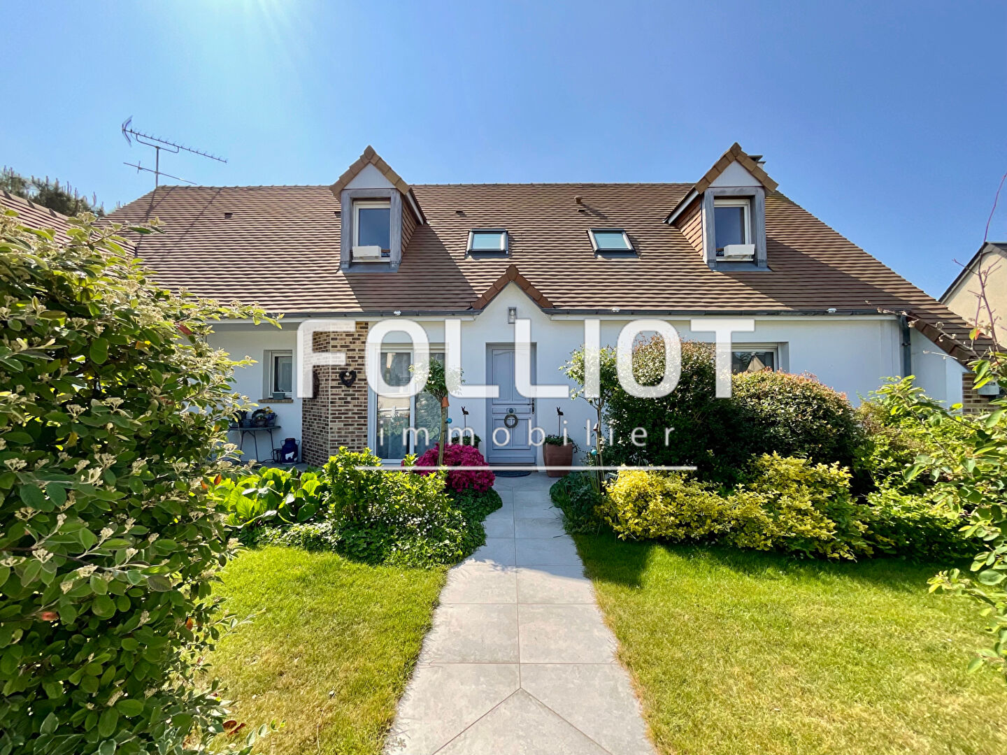 Agence immobilière de CABINET FOLLIOT - AGON-COUTAINVILLE