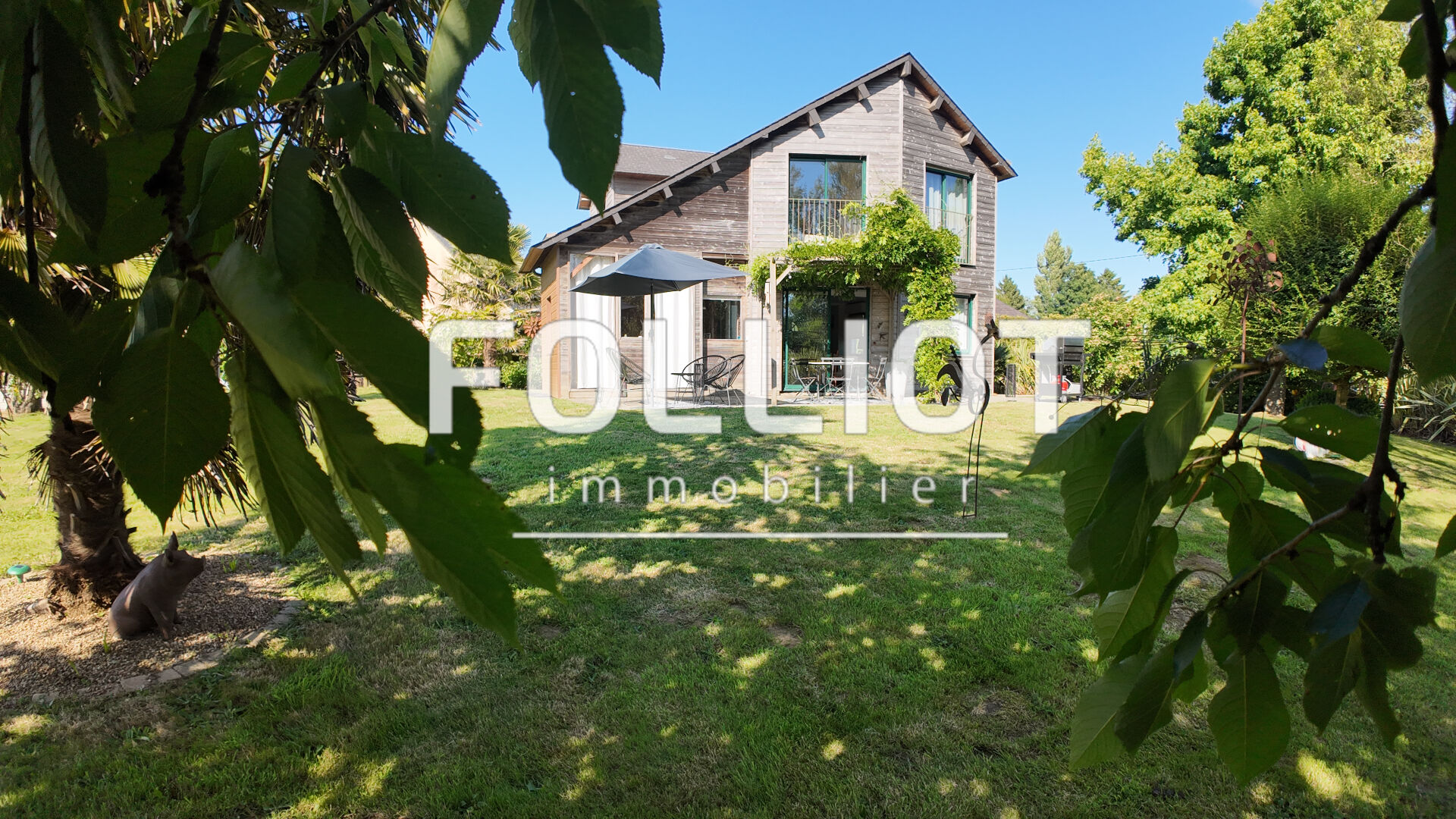 A vendre Maison en bois Hocquigny