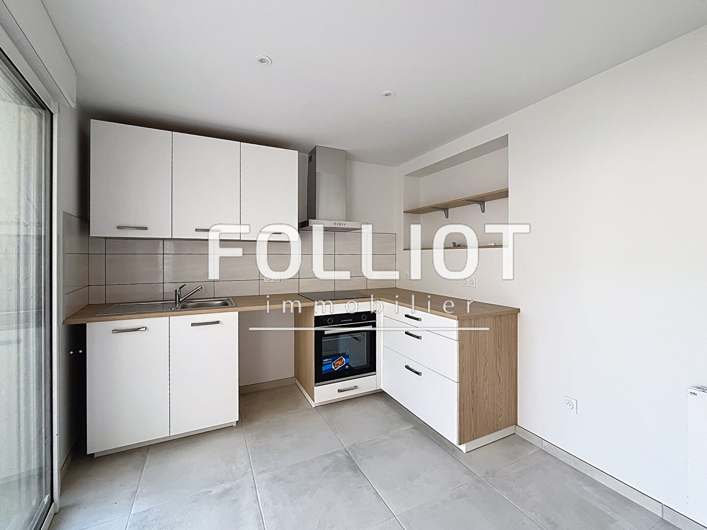 Photo A LOUER Maison Granville 3 pièce(s) 56.47 m2 image 2/6