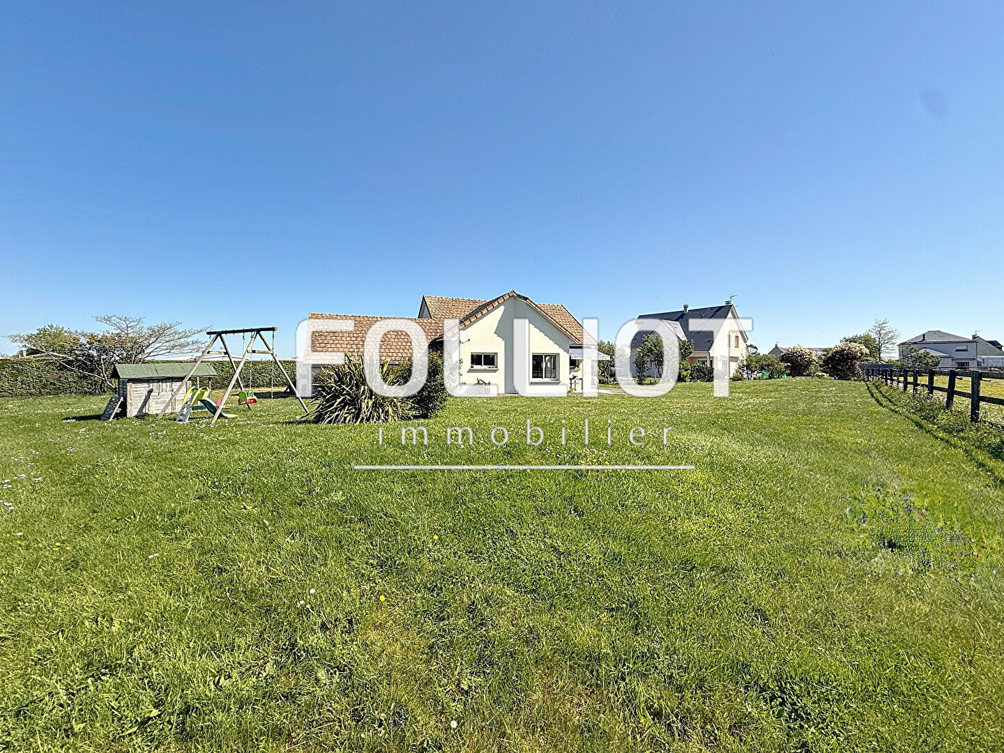 Agence immobilière de CABINET FOLLIOT - ST PAIR SUR MER