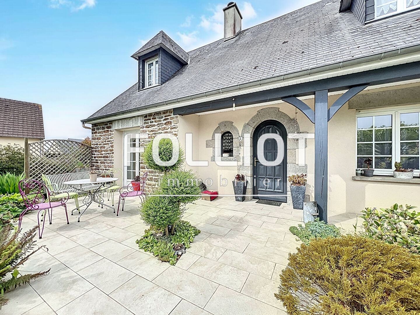 Agence immobilière de 
 CABINET FOLLIOT - Cabinet Folliot - Agence d'Avranches 
