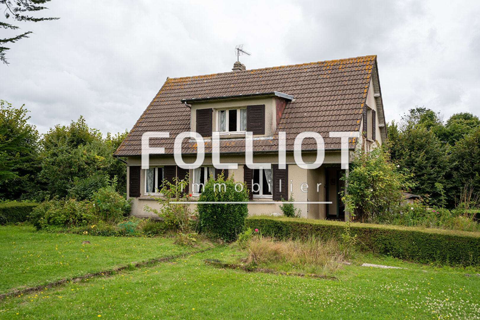 Photo A vendre Maison avec fort potentiel au coeur de La Haye-du-Puits image 2/6