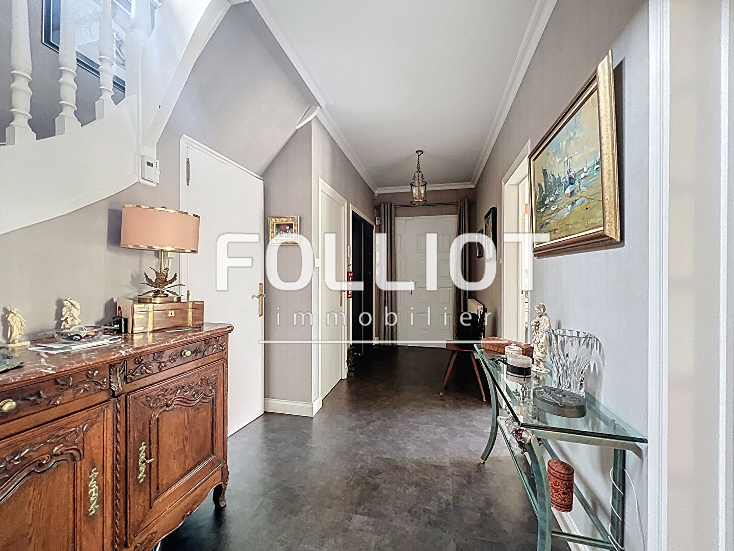 Photo À vendre dans Avranches (50300) Maison de 200m² avec 4 chambres ! AVEC TERRASSE ET GRAND JARDIN ! image 2/6