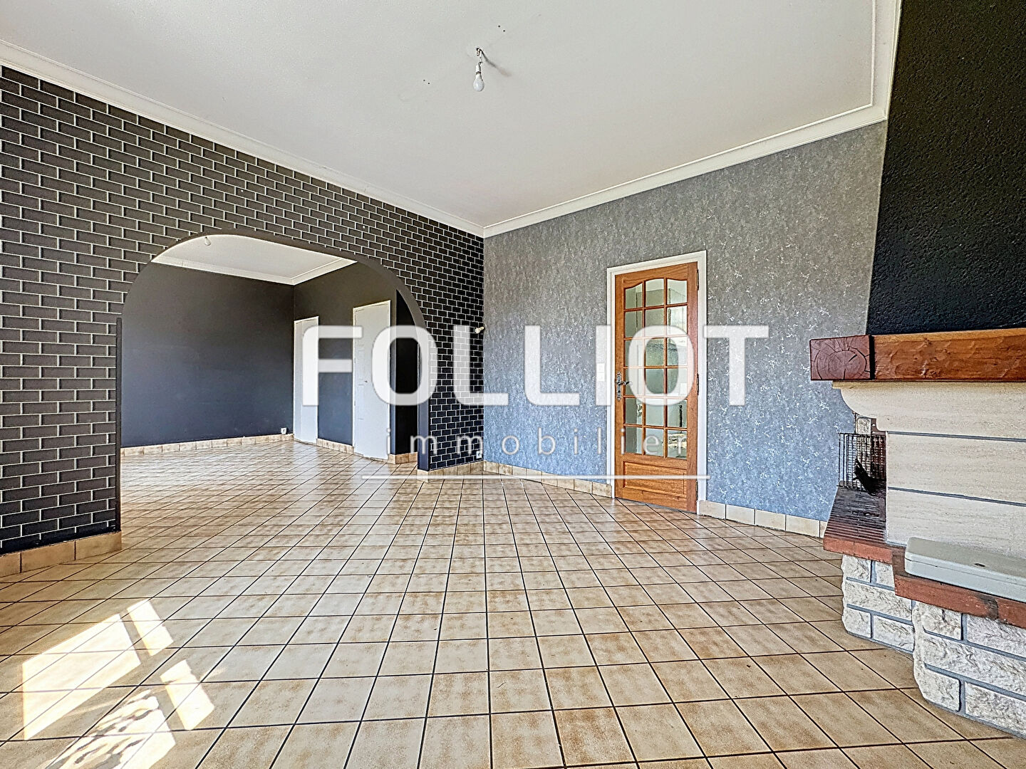 Photo Jolie Maison - T5 115 m² - 3 ch - à Saint-Germain-la-Blanche-Herbe image 4/6