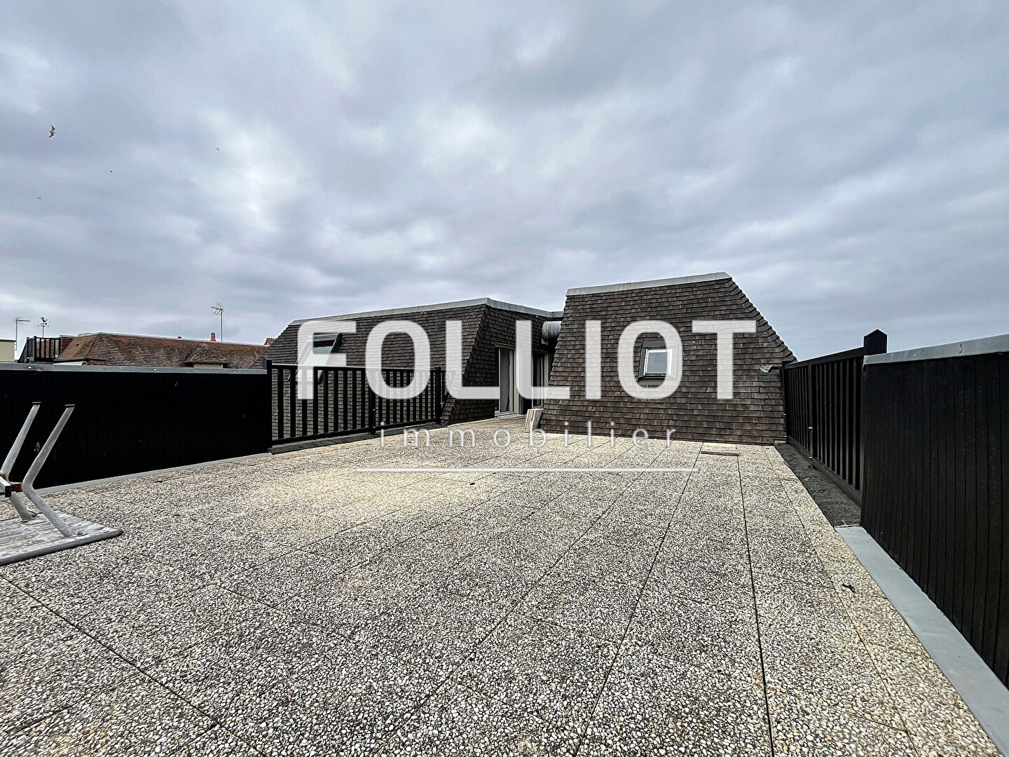 Photo 3 PIÈCES - VUE MER image 2/6