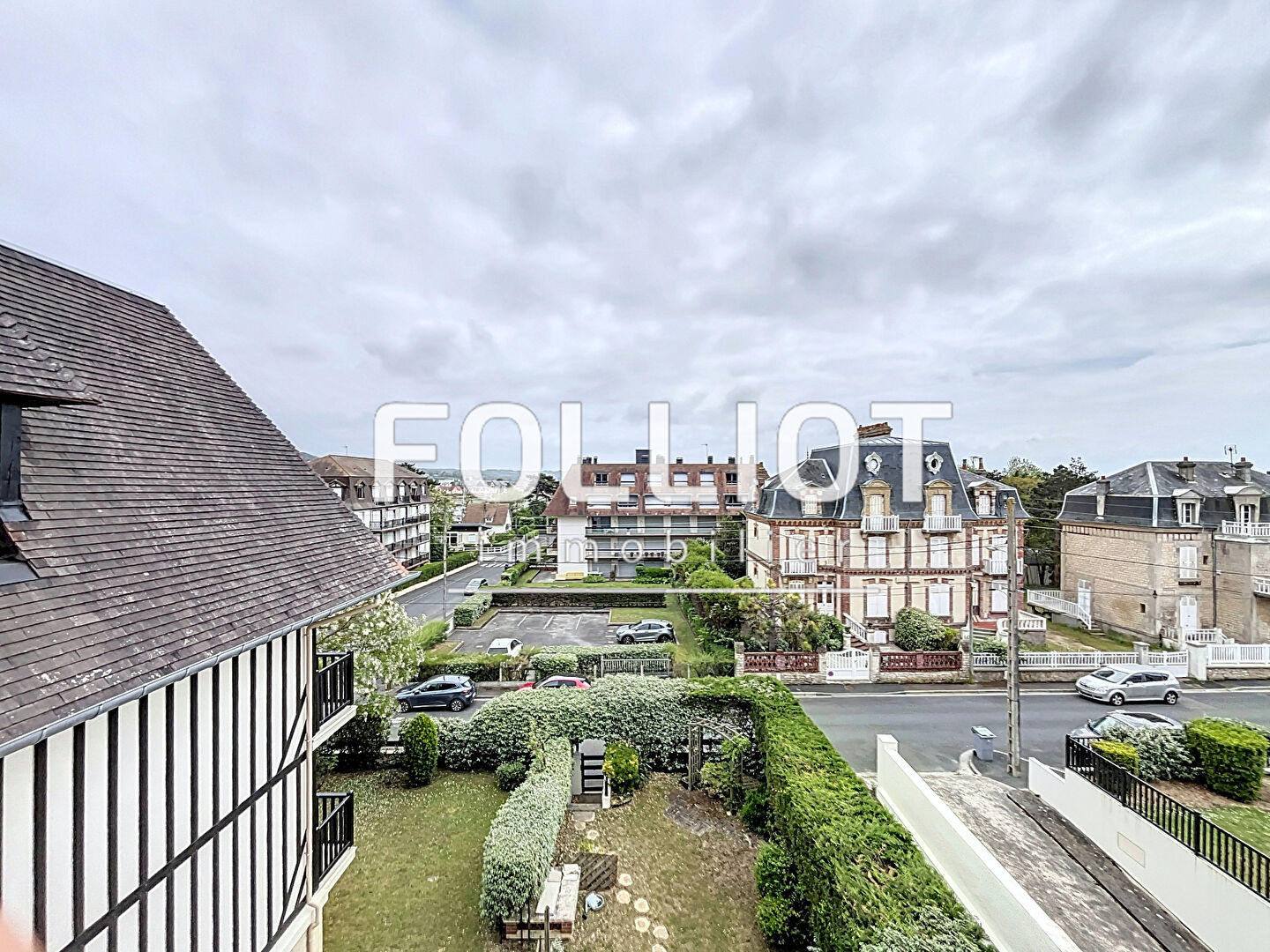 Photo 3 PIÈCES - VUE MER image 6/6