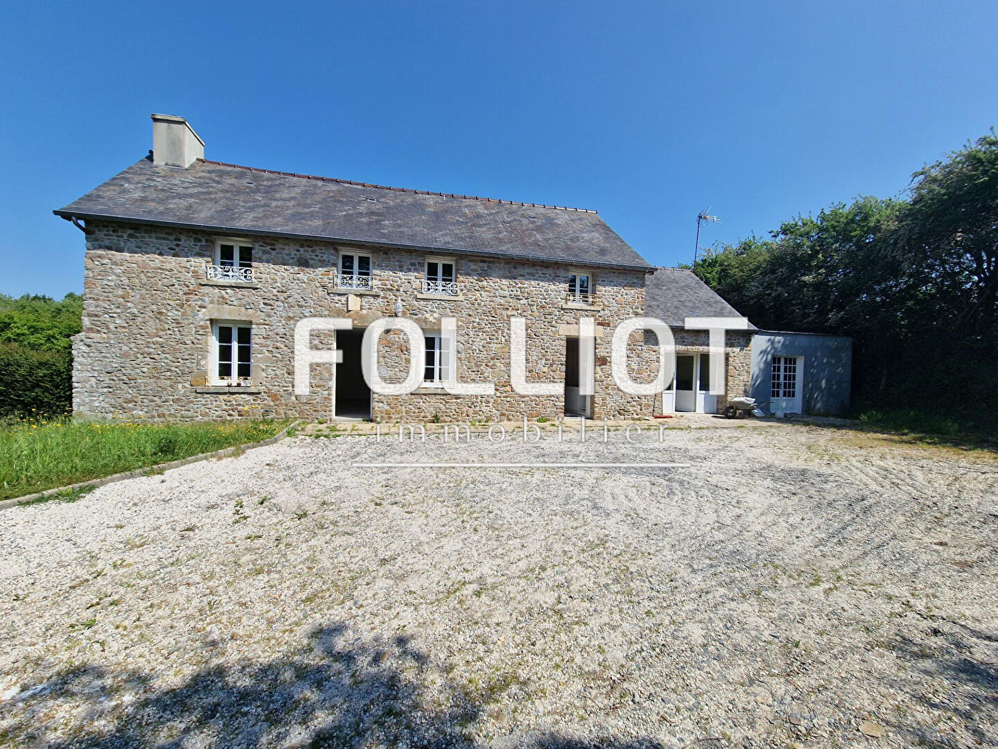 A VENFRE   Maison  en pierres Vesly 5 pièce(s)