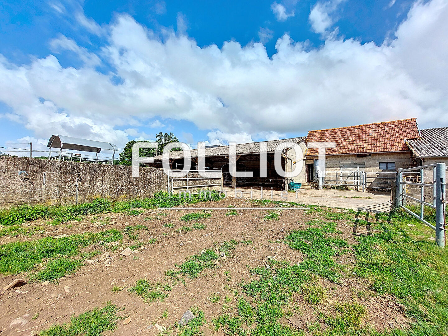 Photo A vendre Propriété 10 Ha et bâtiments image 5/6