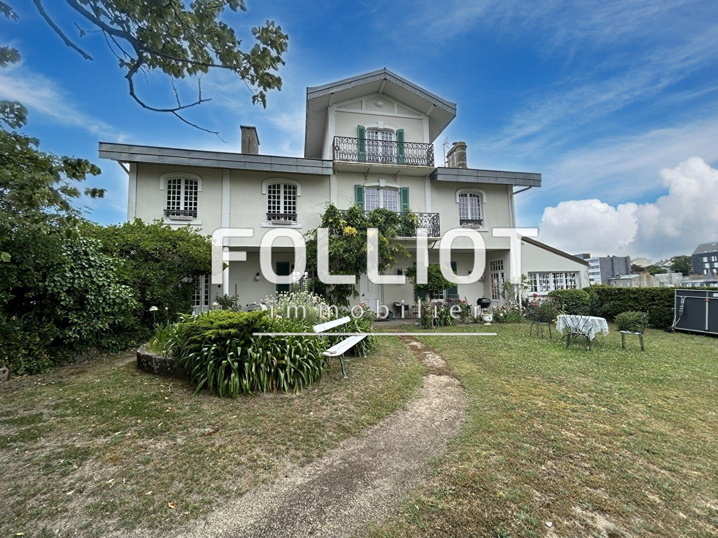 Agence immobilière de CABINET FOLLIOT - Granville