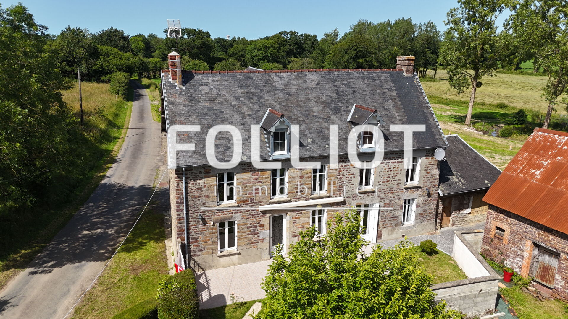 Agence immobilière de CABINET FOLLIOT - BREHAL