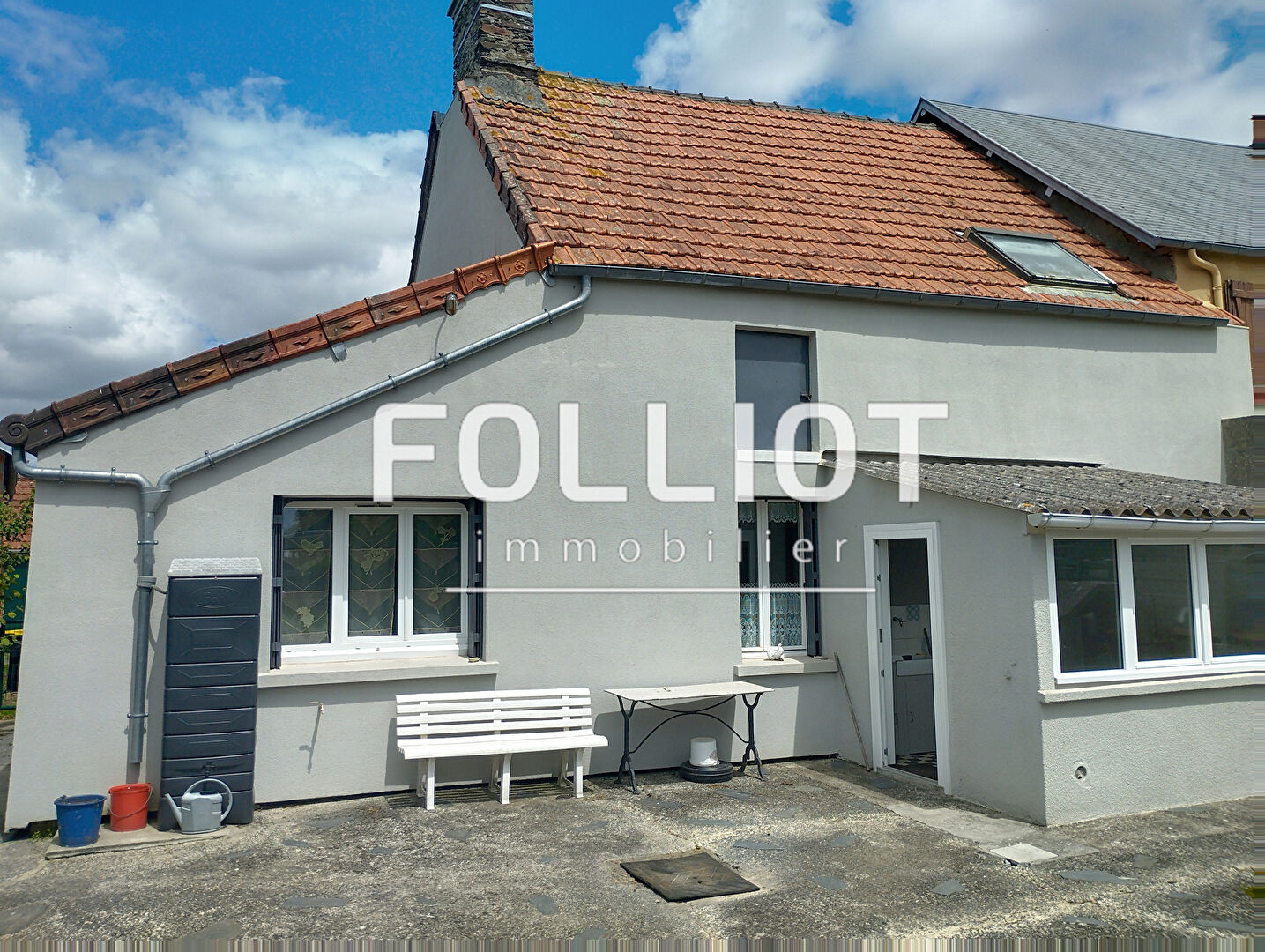 Agence immobilière de CABINET FOLLIOT - SAINT LÔ
