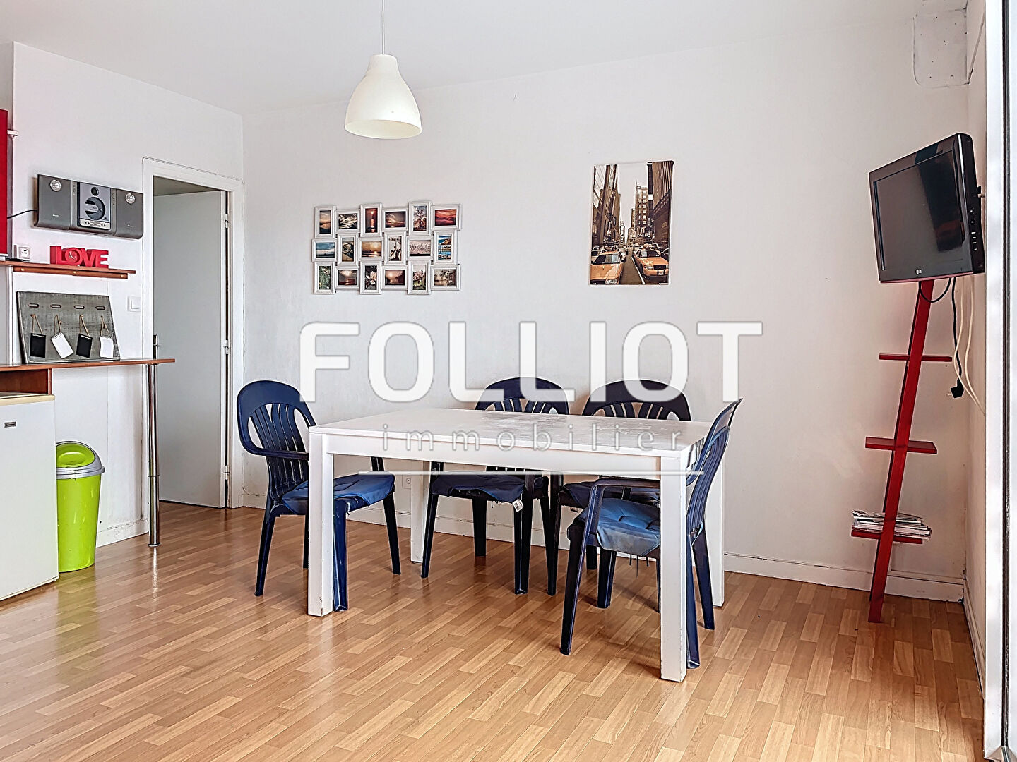 Photo Appartement Granville 2 pièce(s) 32.75 m2 VUE MER image 6/6