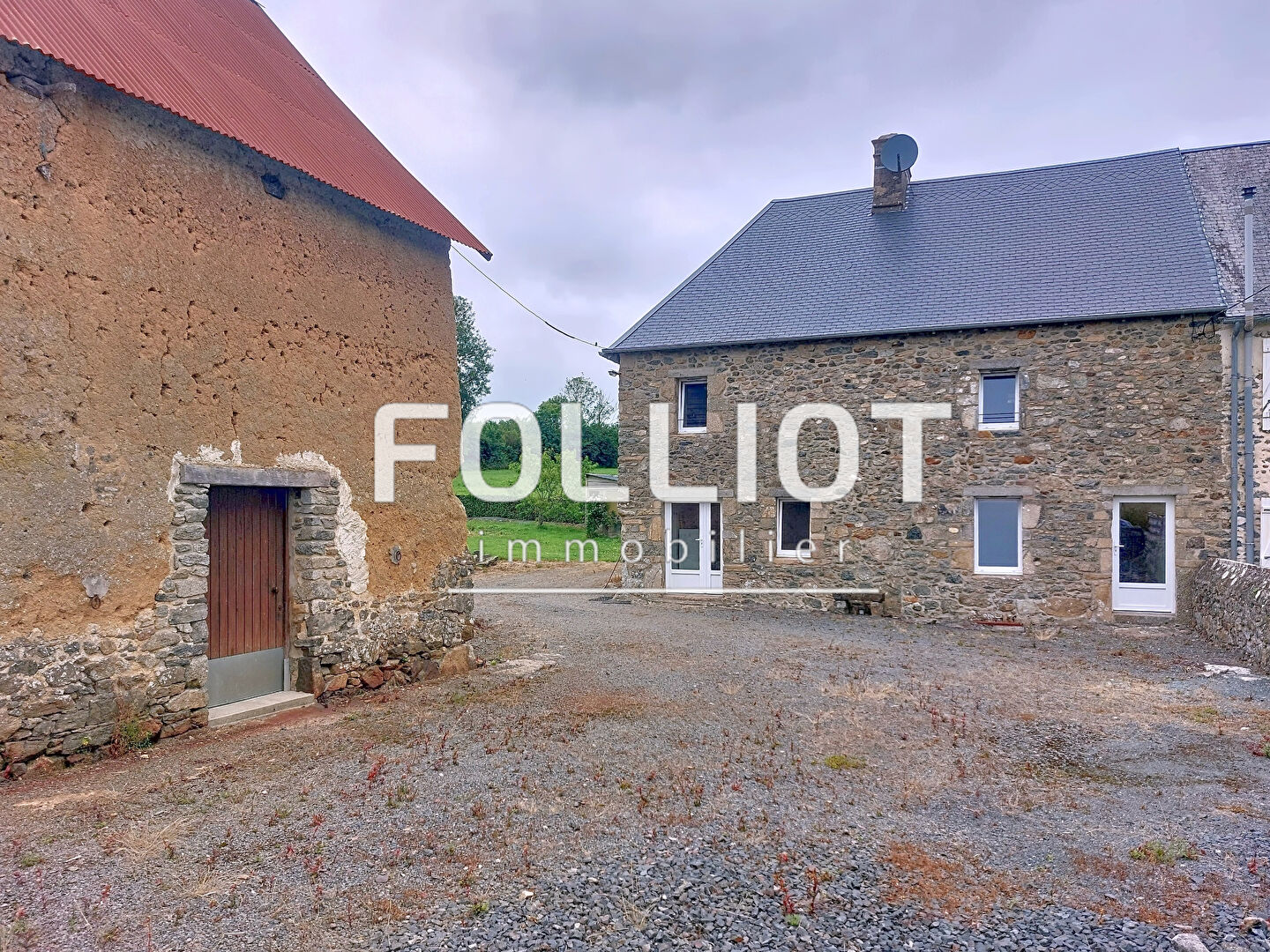 Agence immobilière de CABINET FOLLIOT - Cabinet FOLLIOT - PERIERS