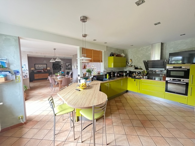 Photo Maison F8 (243 m²) en vente à VIRE NORMANDIE image 4/6