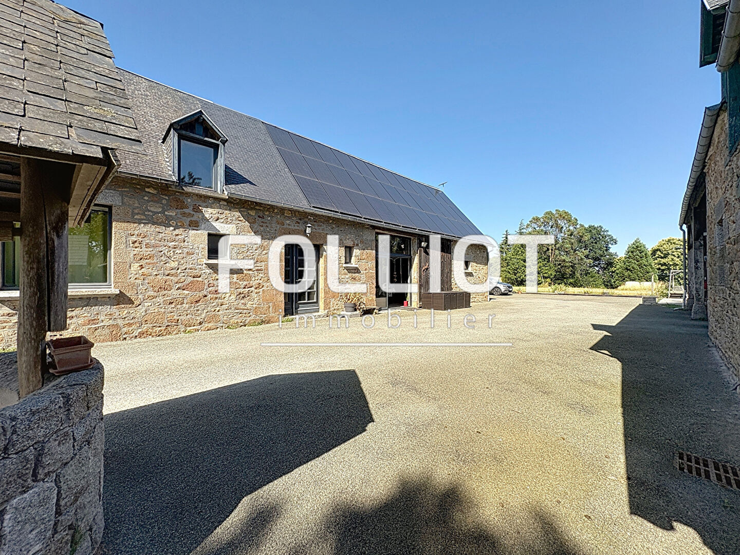 À vendre Longères à St Georges de Reintembault