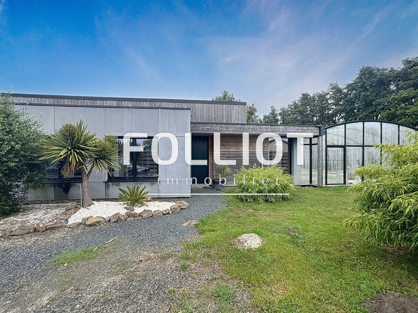 Agence immobilière de CABINET FOLLIOT - AGON-COUTAINVILLE