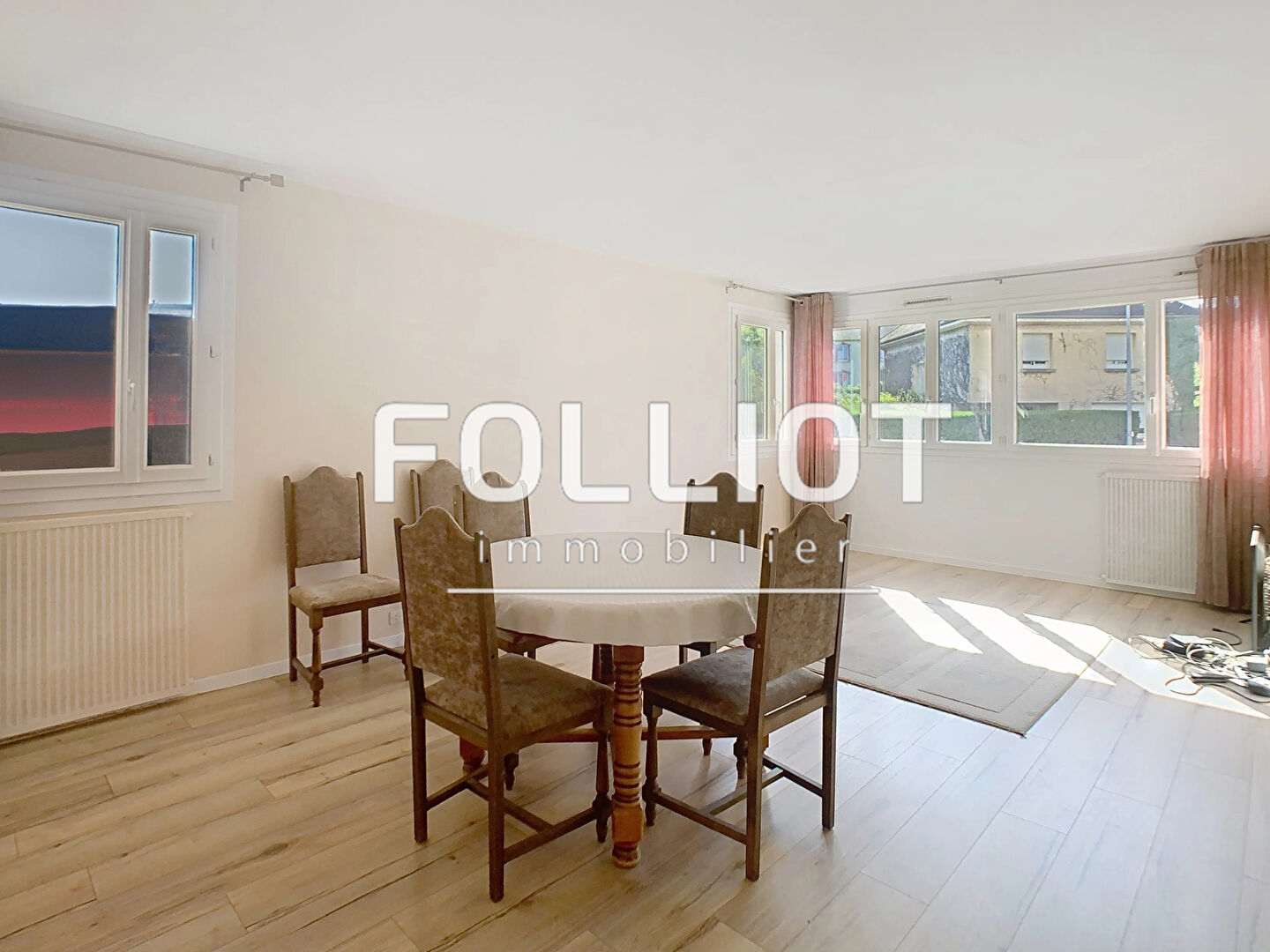 Agence immobilière de CABINET FOLLIOT - SAINT LÔ