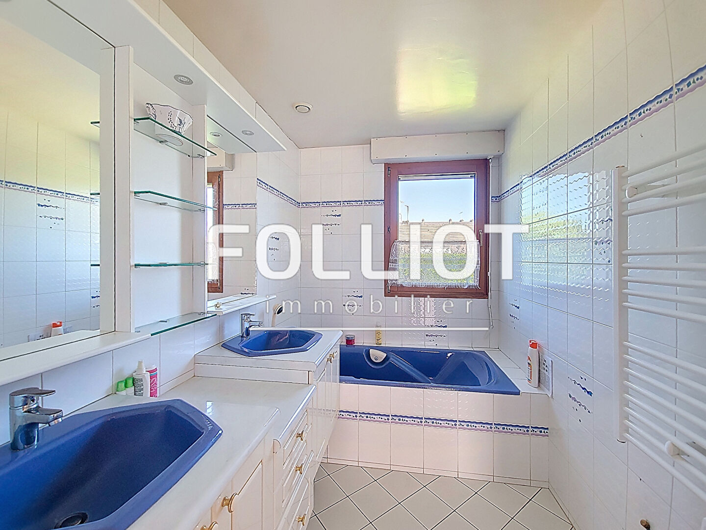 Photo A VENDRE ! Grande maison familiale à Avranches image 4/6