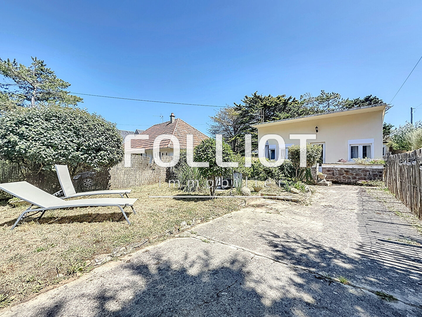 A vendre deux maisons de plain-pied Barneville Plage à 100 m de la mer