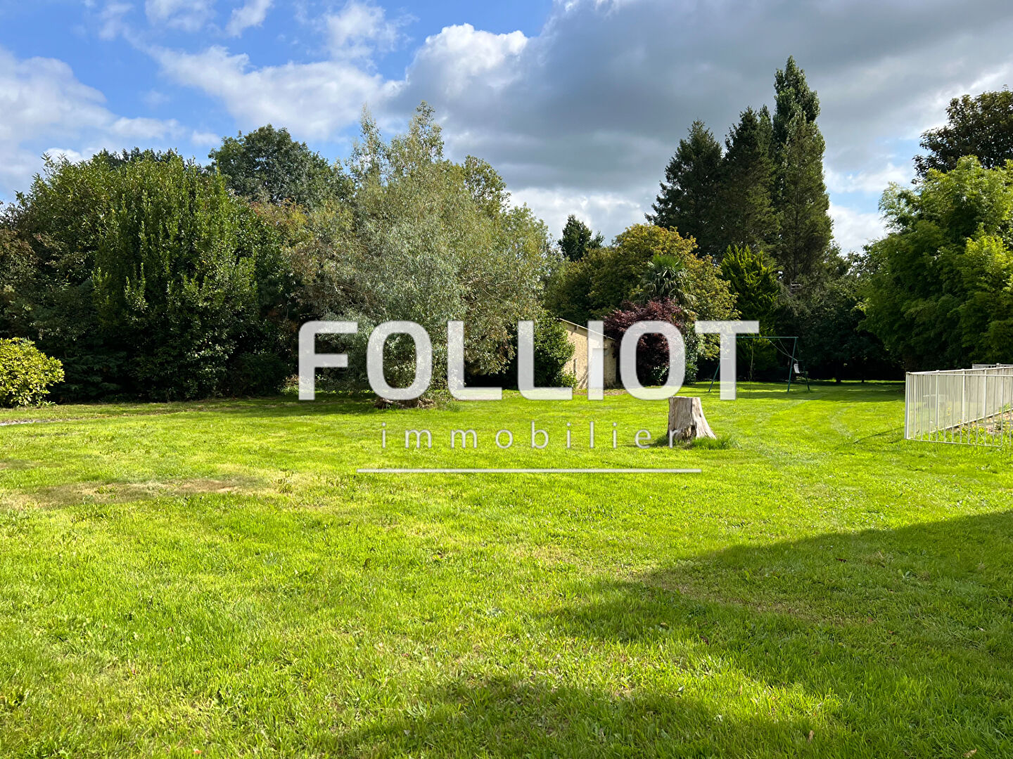 Photo à vendre Maison sur FEUGERES image 2/6